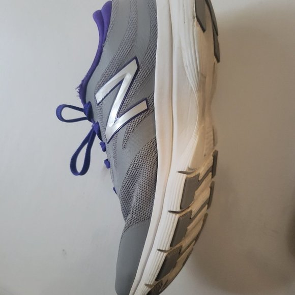 new balance | running shoes | sneakers | size 7 - Picture 3 of 5